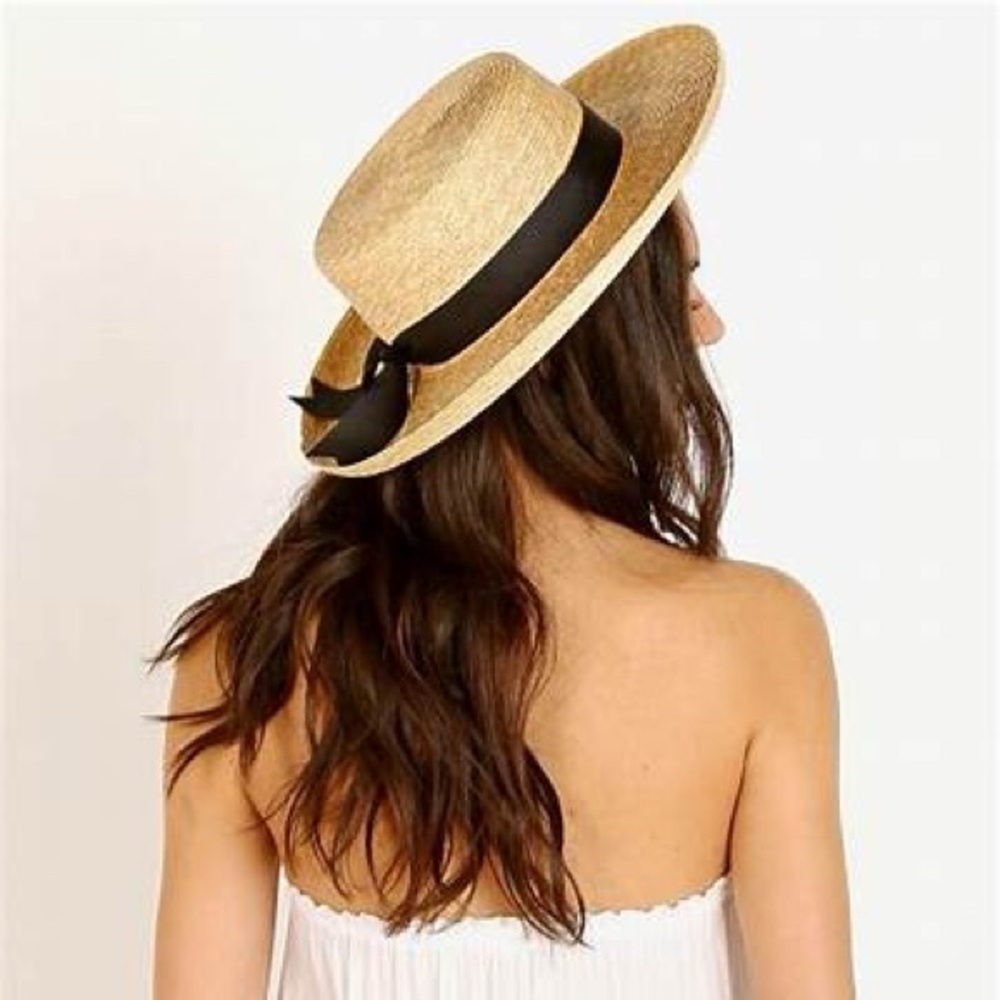 The Violette Boater